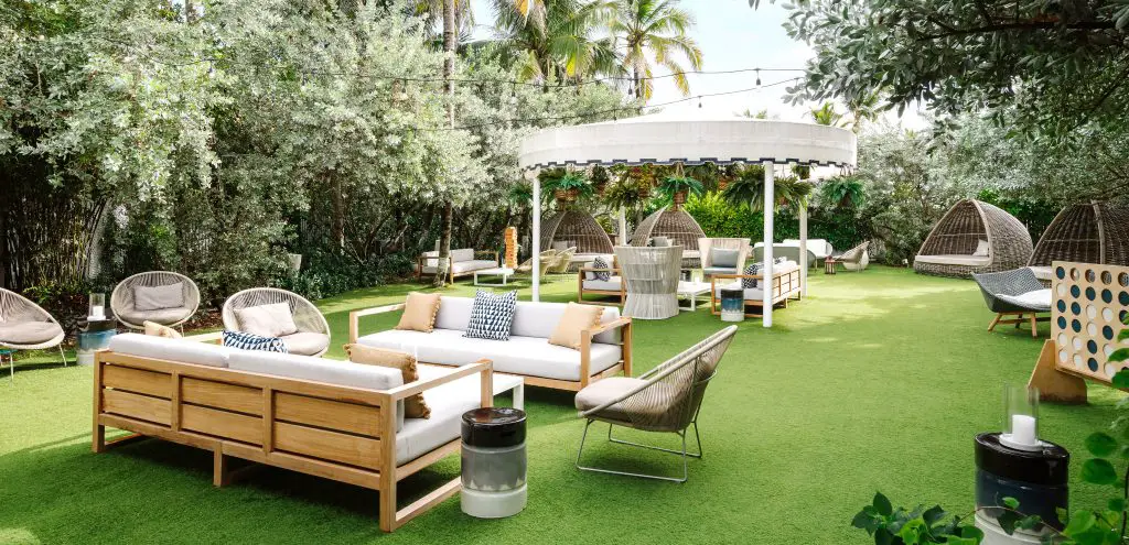 Dive Into Summer Fun With Nauti Sundaze At Nautilus Sonesta Miami Beach