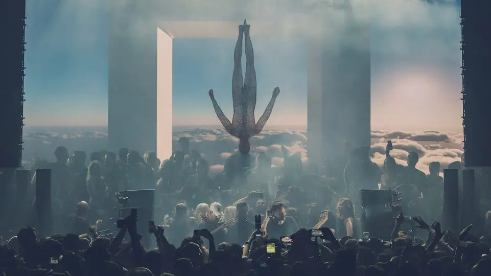 Why DJs Let People Behind the Decks: Four Reasons Why They Pack The Booth (Plus A Funny Story)