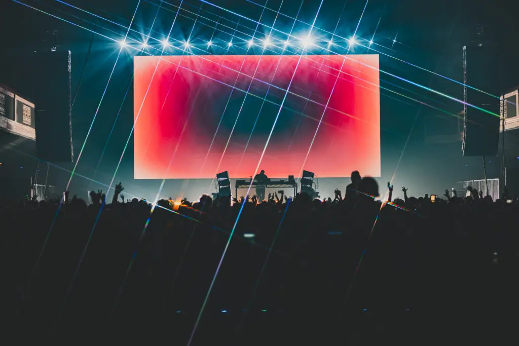Ben Böhmer Delivers Mesmerizing Live Set at Shrine Auditorium