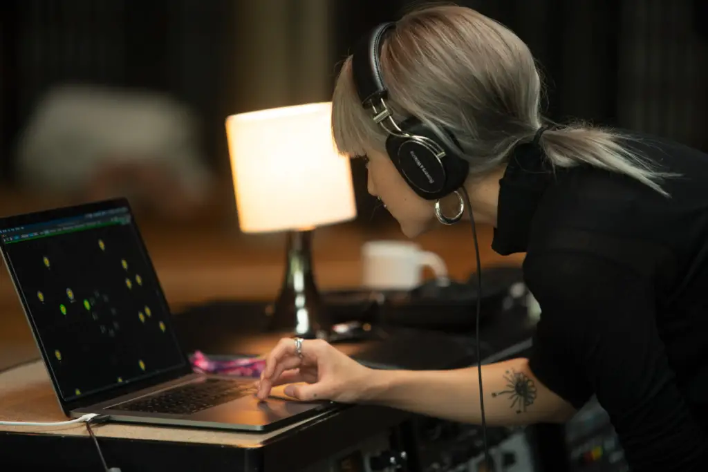 Harnessing the Power of Nature Sounds in Electronic Music: A Case Study With Hinako Omori