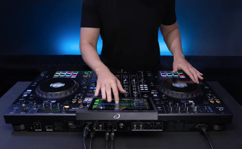 AlphaTheta Launches XDJ-AZ: A Fresh Take On The All-In-One DJ System