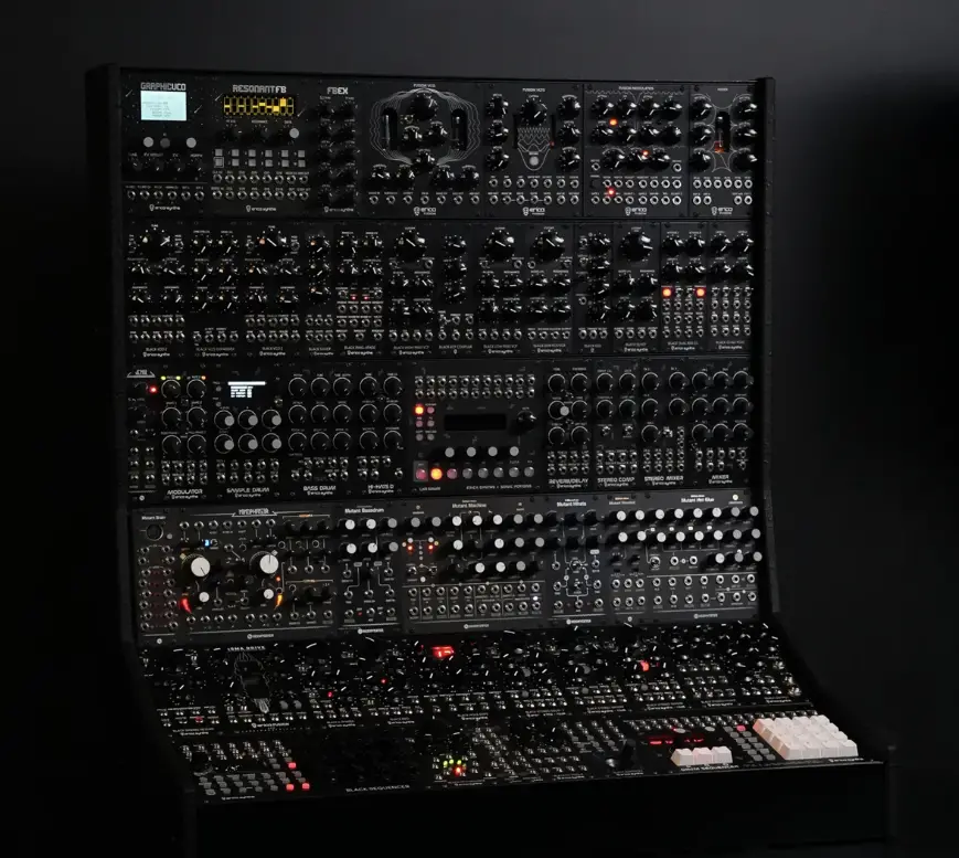 Introducing the Erica Synths Megarack S: A Compact Yet Spacious Eurorack Case